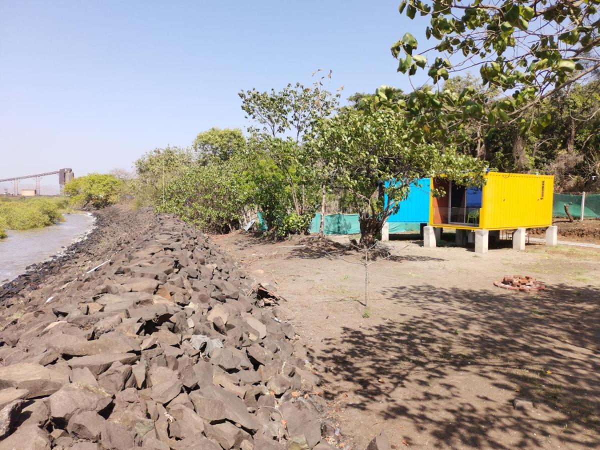 The Koasta Sea View Resort Korlai Exterior photo